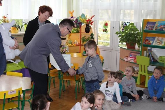 5-latek uratował życie swojej cioci. Za odwagę nagrodził go sam minister Błaszczak