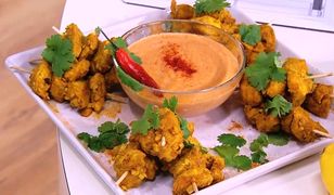 Kurczak satay z sosem z orzeszków ziemnych