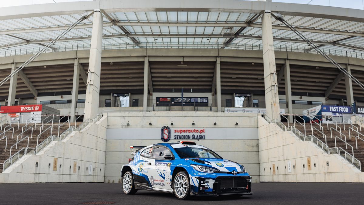 Materiały prasowe / Maciej Niechwiadowicz / Na zdjęciu: Superauto.pl Stadion Śląski będzie bazą Rajdu Śląska