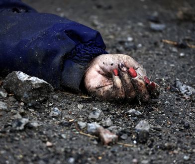 To zdjęcie stało się symbolem masakry w Buczy. Wiadomo, kim była ofiara