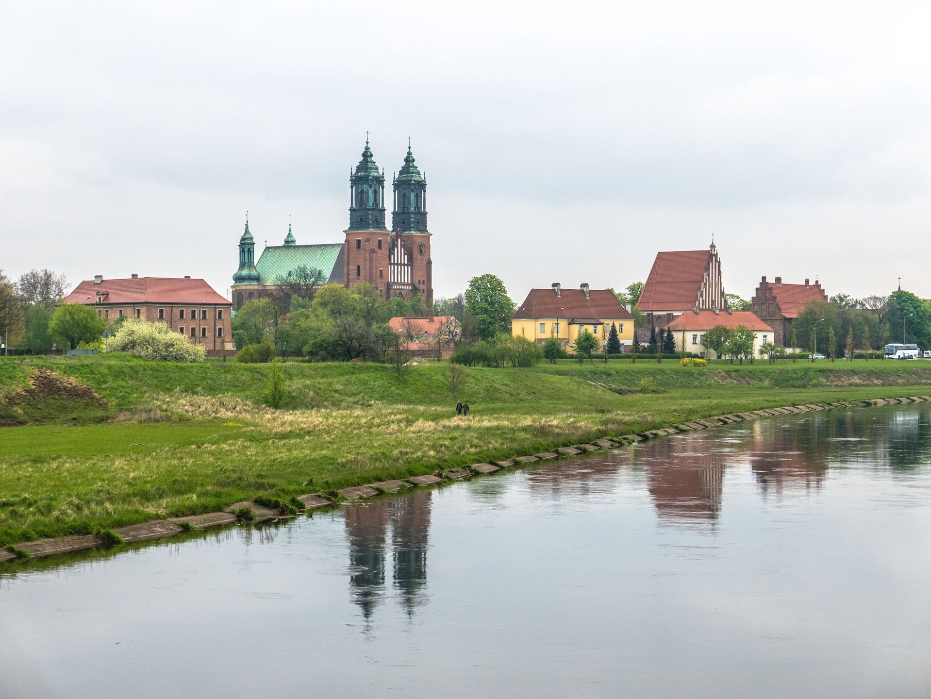 Janusz Starczewski
zamek, architektura, rzeka, budowa, antyczny, wieza, podróż, praga, polen, gród, europa, miasteczko, brydż, niebo, house of god, woda, punkt orientacyjny, czech, forteca, miasto, widok, krajobraz, miejski, kolorowo, deszcz, chmury, deszczowe, pochmurnie, zabytki, zabytkowe, polska, wielkopolska, stolica