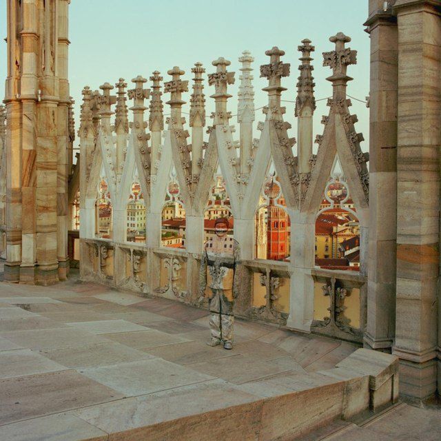 Liu Bolin - niewidzialny Chińczyk 34