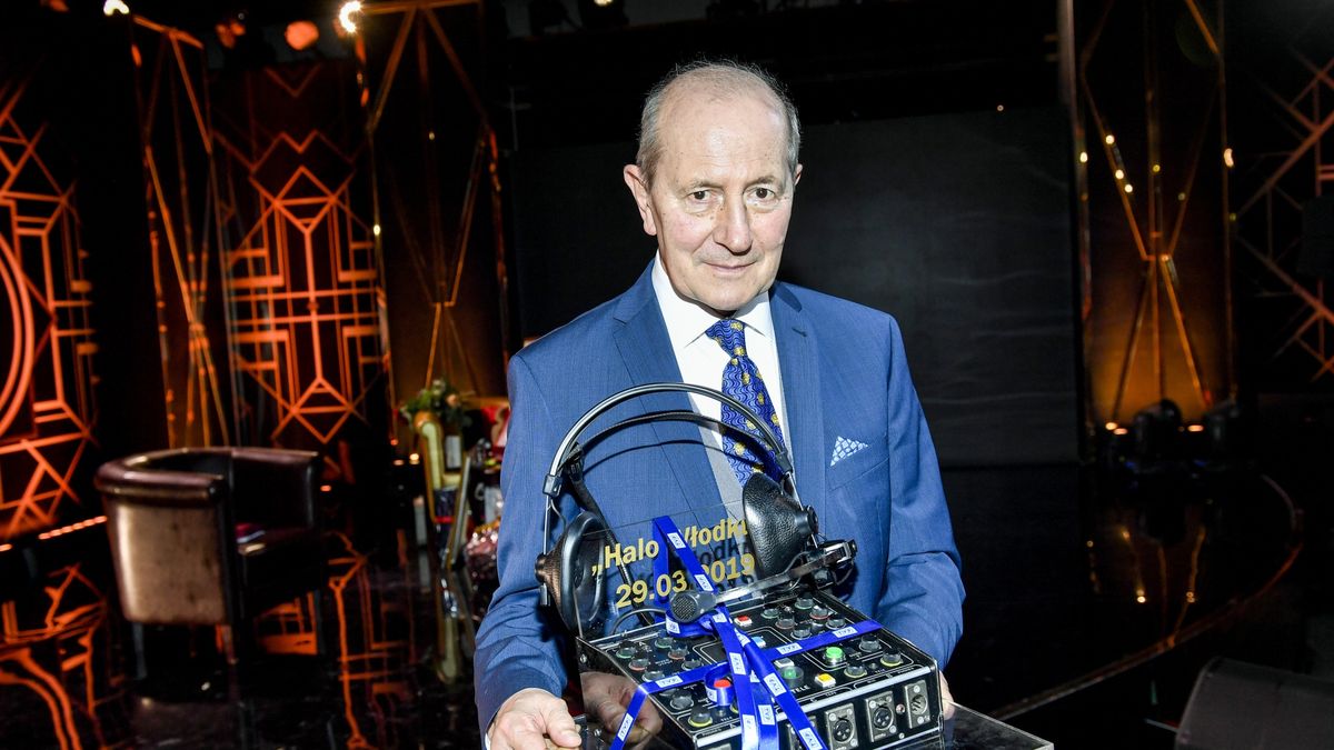 TVP ogłosiło powrót Szaranowicza w roli felietonisty