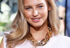 Karolina Pisarek w skąpym bikini. Ręka ukochanego na jej brzuchu wywołała plotki o ciąży