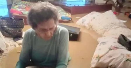 Jej dom zatopiła powódź. 98-latka zginęłaby, gdyby nie jedno zdjęcie