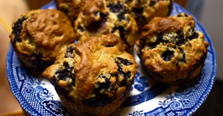 Opiekane muffinki jagodowe