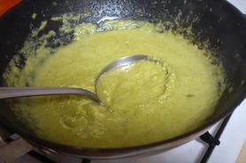 Sekret szczupłej sylwetki Francuzek. Dodany do zupy spala tłuszcz