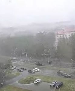 Pogoda szaleje w Rosji. Ulewy w Moskwie i śnieg na Syberii