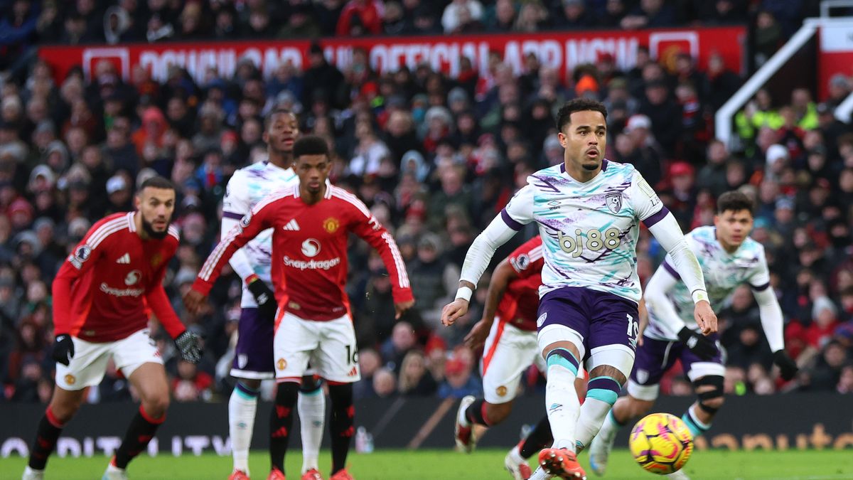 Getty Images / Nathan Stirk / Na zdjęciu: Manchester United przegrał z Bournemouth