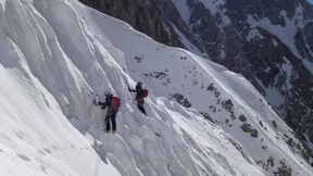 Dwaj himalaiści uwięzieni na 7000 m n.p.m.. "Czekamy na cud"