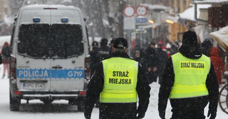 Wjechał na Krupówki quadem. Straż miejska ujawnia grzechy turystów