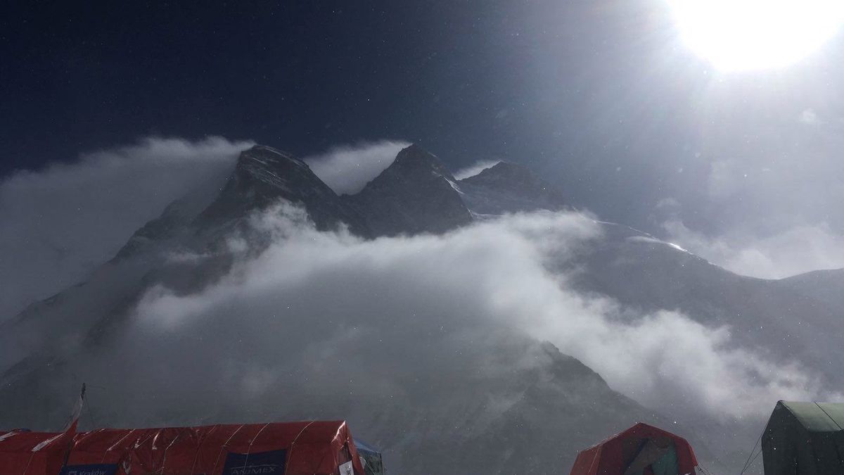 Zdjęcie okładkowe artykułu: Facebook / Polski Himalaizm Zimowy / Na zdjęciu: polska baza pod K2