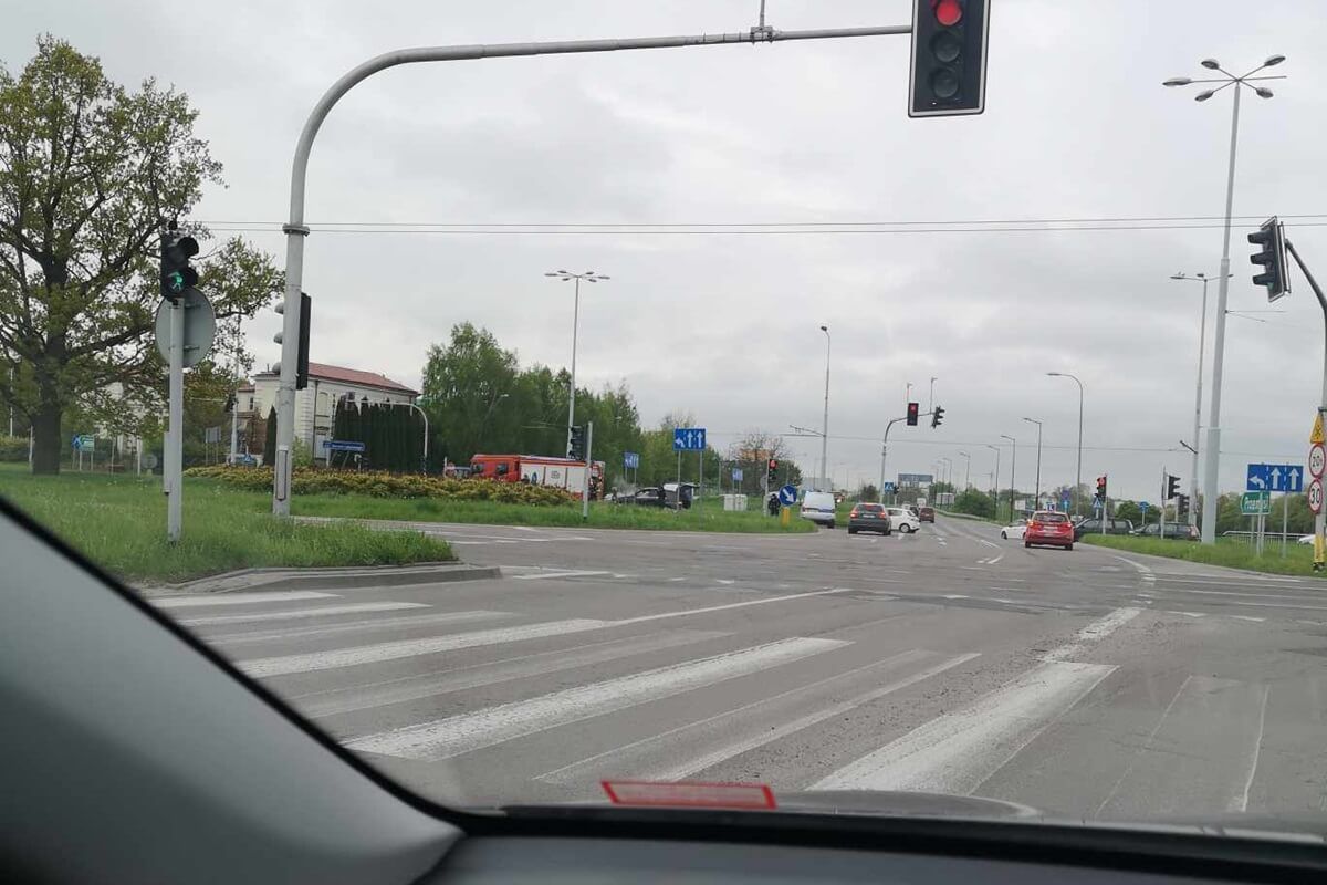 Pożar mercedesa na ul. Mełgiewskiej