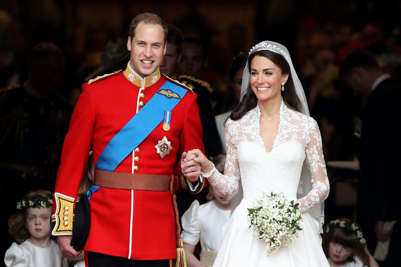 Za chwilę dziesiąta rocznica ślubu księcia Williama i Kate Middleton. Jej suknia przeszła do historii