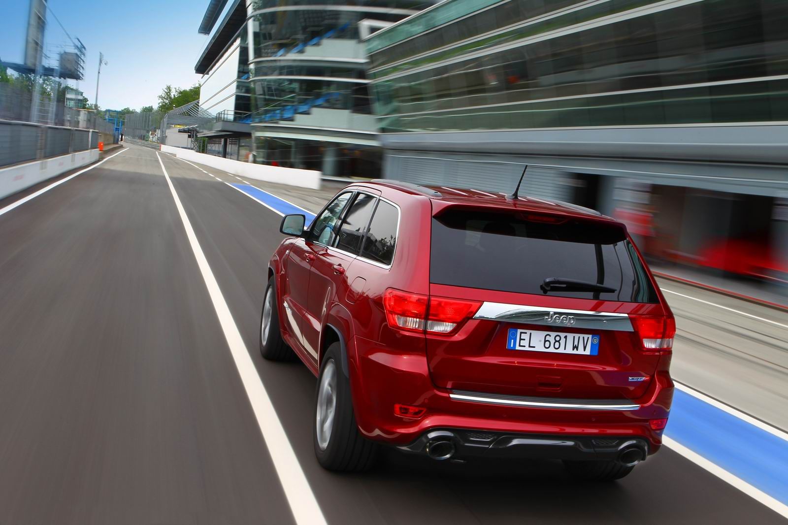 Jeep Grand Cherokee SRT