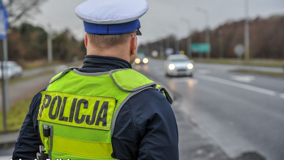 Mundurowi będą zaglądać do wnętrza aut