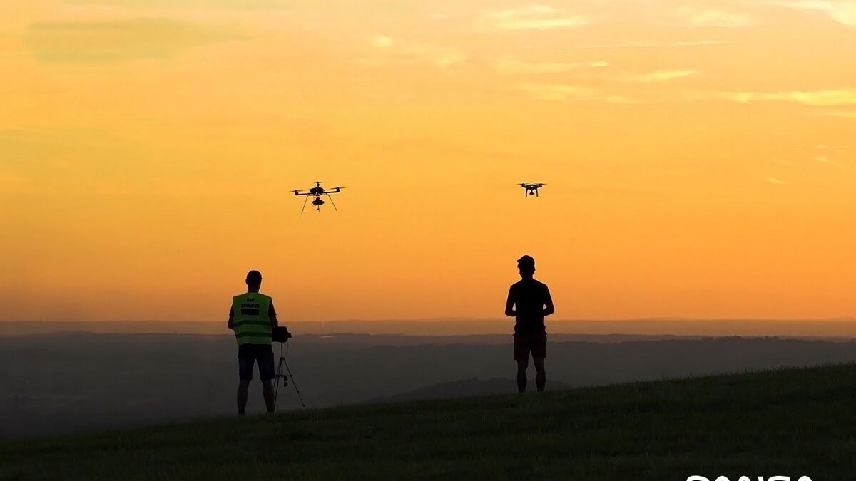 Operatorzy dronów - lot testowy
