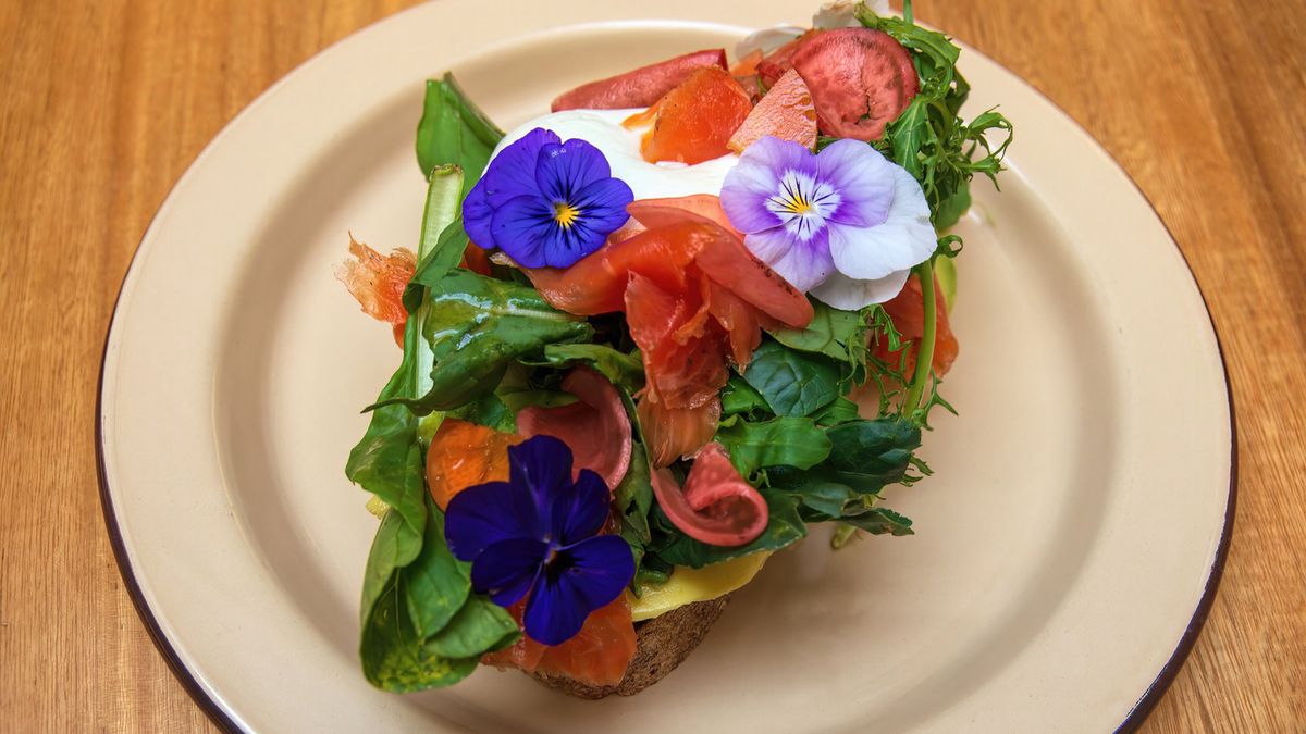 Bratki to jadalne kwiaty