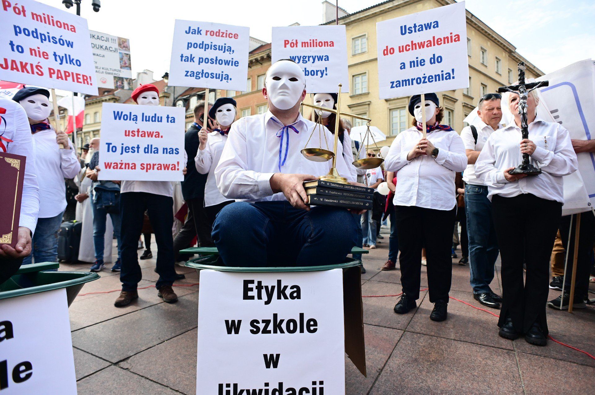 Protest nauczycieli w Warszawie
