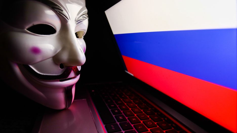 Anonymous przejęli setki tysięcy e-maili