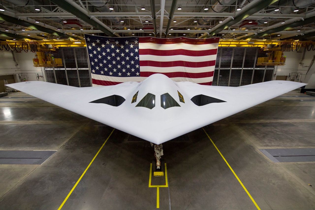 Nowe zdjęcia B-21 Raider. USA pokazują bombowiec szóstej generacji