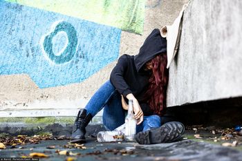 Pijana 13-latka. W plecaku butelki po wódce