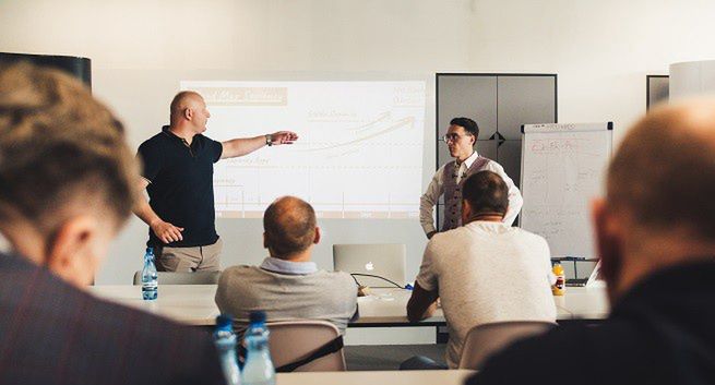 Spór Sapiency i Tokeneo. Miała być fuzja, teraz Blak i Rozmus oskarżają się o nieuczciwą konkurencję