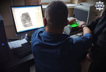 Wymysłów: 24-latek podpalił samochód byłej partnerki