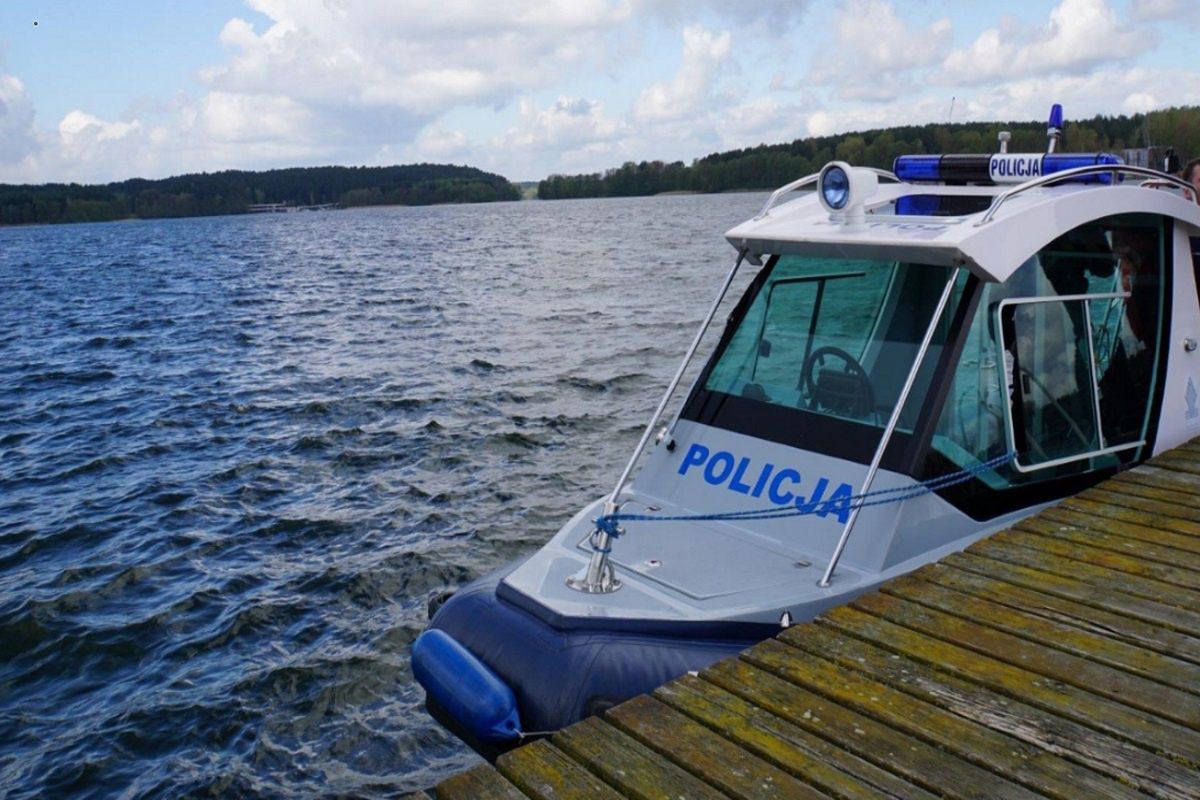 Tragedia nad jeziorem Marwicko. 45-latek utonął na oczach bliskich