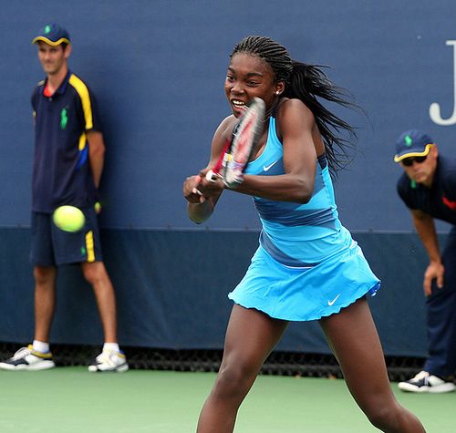 Francoise Abanda urwała seta Dominice Cibulkovej (Foto: robbiesaurus)