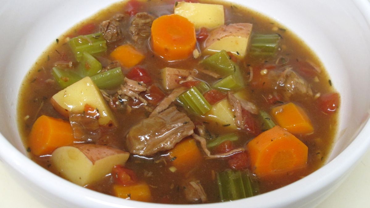 Duszona wołowina zrazowa dolna (mięso i tłuszcz, II klasa mięsa)