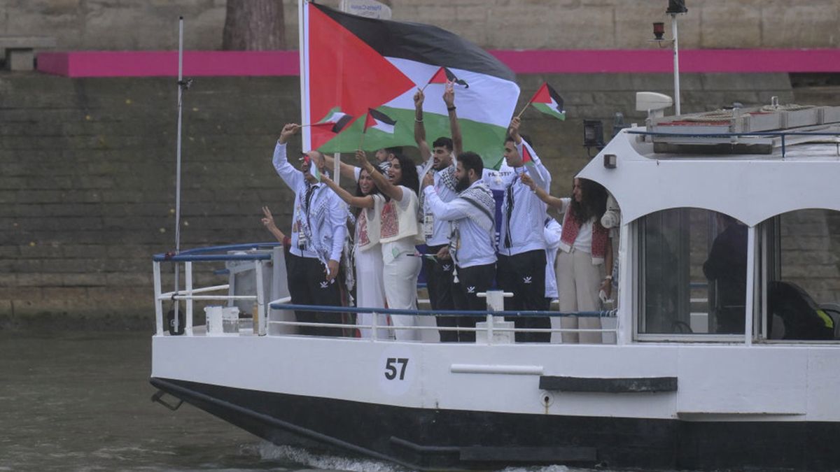 Zdjęcie okładkowe artykułu: Getty Images / Mehmet Murat Onel/Anadolu  / Na zdjęciu: sportowcy reprezentacji Palestyny