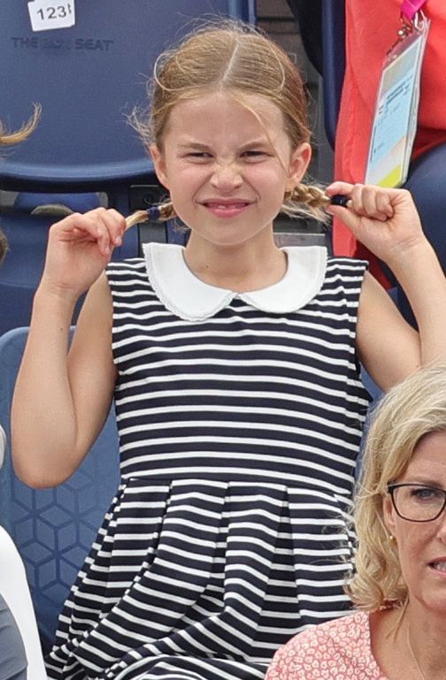 Charlotte stroi zabawne miny na Igrzyskach Wspólnoty Narodów