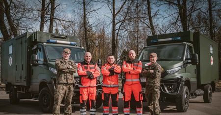 Wojskowi medycy na straży życia. Siła 2 LBOT w służbie zdrowia