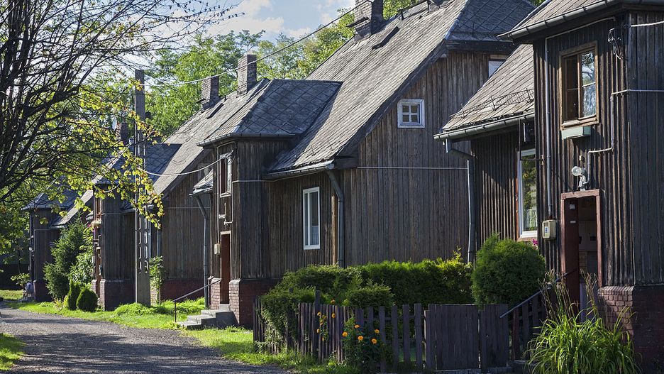 Świętochłowice. Już wkrótce ruszy kompleksowy remont pięciu 90-letnich domków fińskich w Piaśnikach.
