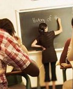 Coraz więcej nauczycieli chodzi na wagary