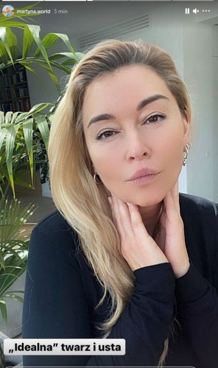 Martyna Wojciechowska pokazuje twarz poprawioną filtrami z instagrama