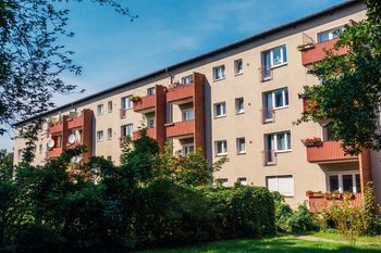 To obowiązkowy dokument przy sprzedaży i najmie mieszkania. Za jego brak grozi nawet 5 tys. zł