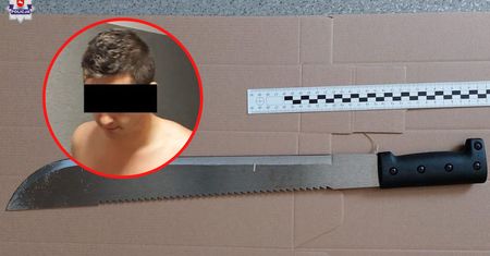 Uciekał przed policjantami, z maczetą ruszył na mundurowych. Padły strzały