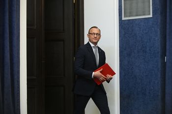 "Takie jest stanowisko prezydenta". Rafał Leśkiewicz skomentował wypowiedź Czarnka