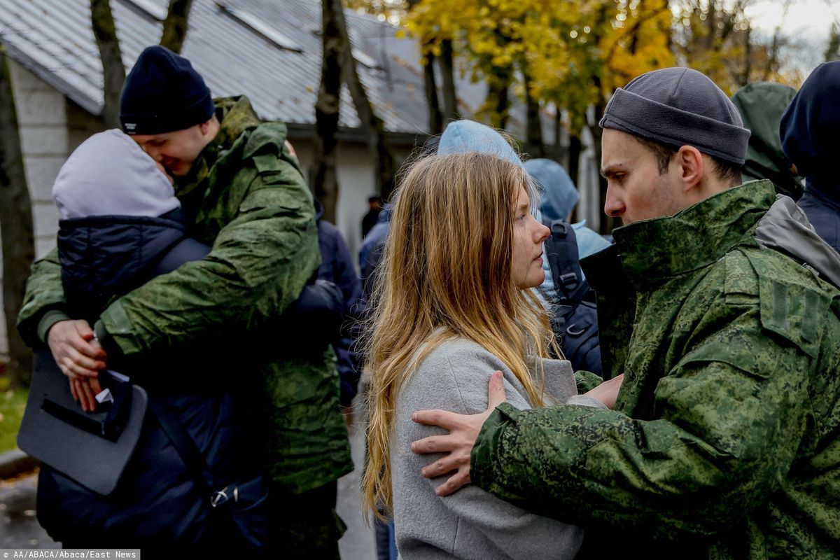 Rosyjscy poborowi żegnają rodziny 