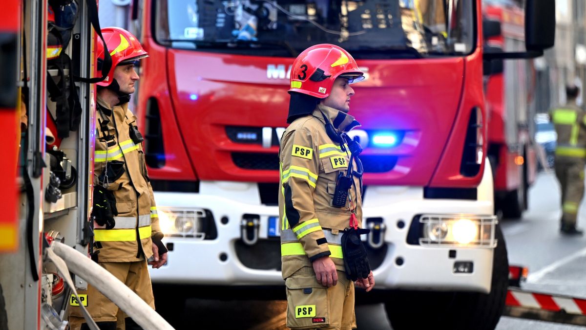 Strażacy musieli ewakuować około 700 osób (zdj. ilustracyjne)