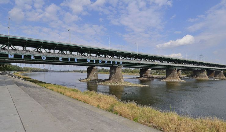 Kobieta wpadła do Wisły. Liczyła się każda sekunda