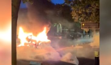 Krwawe zamieszki pod Paryżem. Policjant zabił nastolatka