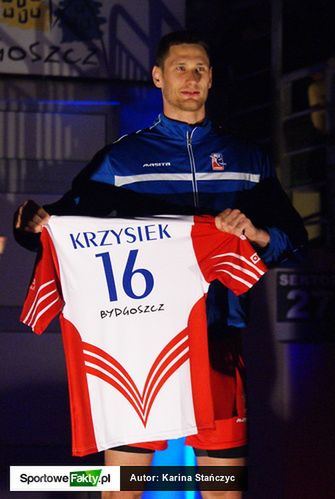 Bartosz Krzysiek w meczu z AZS-em skończył 14 z 37 piłek (38 procent skuteczności)