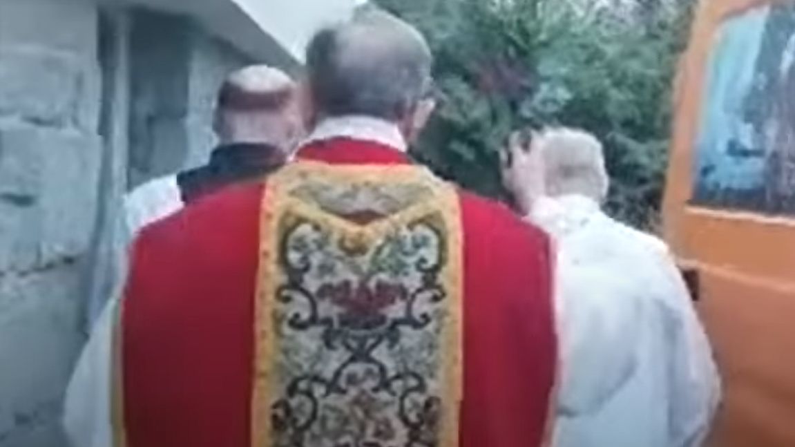 Ks. Woźnicki urządził procesję