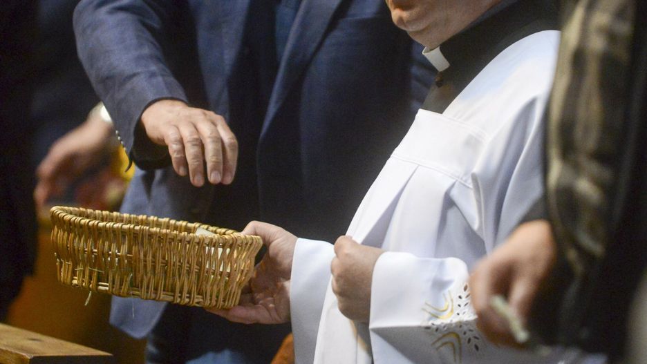 Kościoły powinny być zamknięte w czasie Wielkanocy?