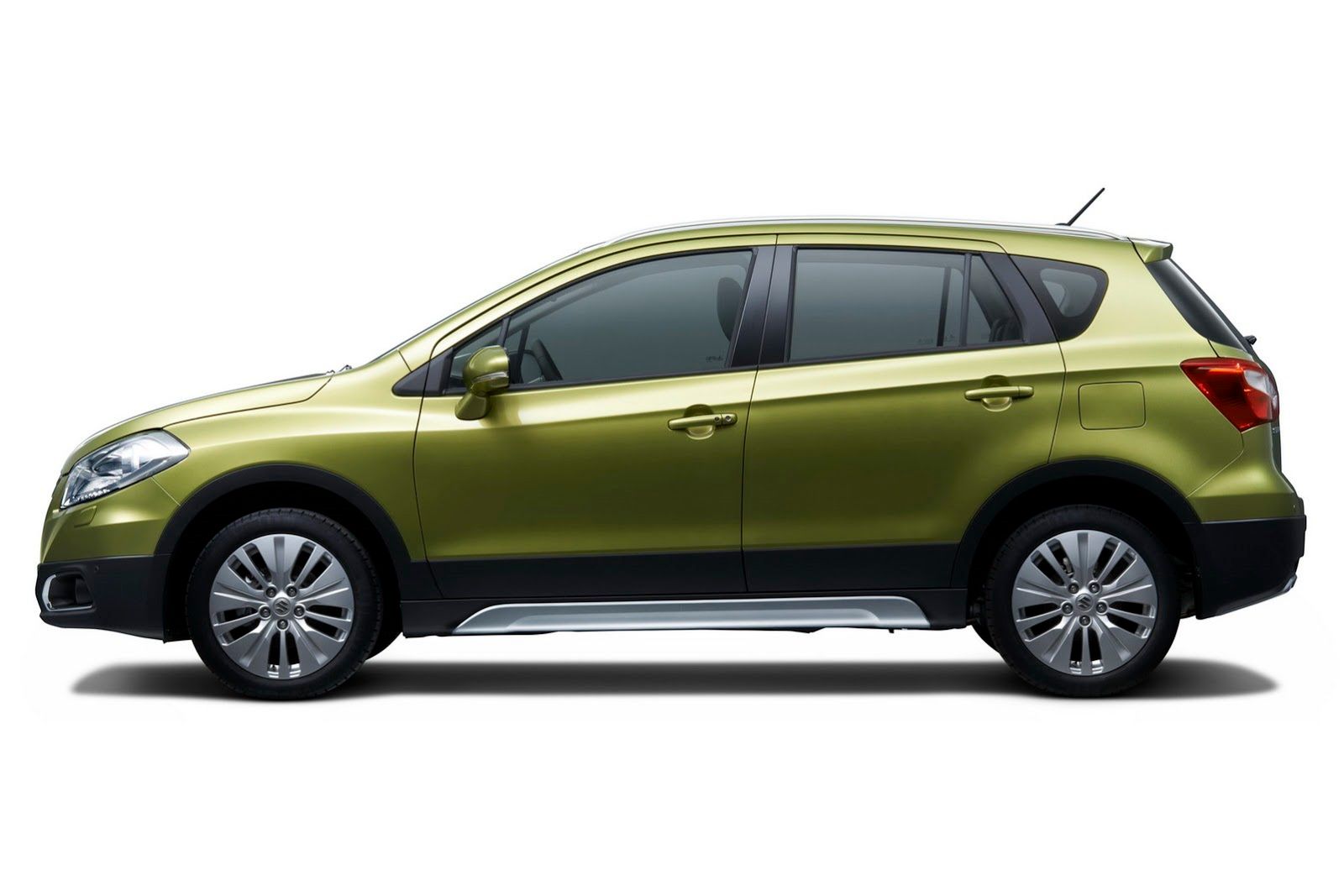 Nowe Suzuki SX4 - japoński crossover w szczegółach [galeria] 25