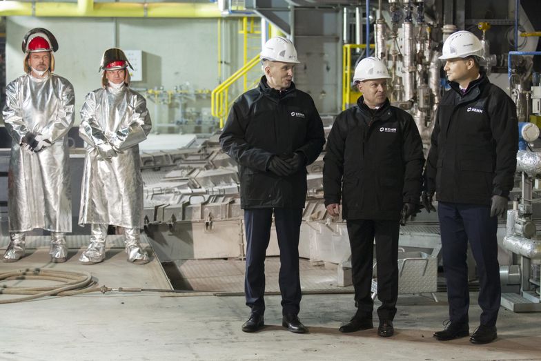 Największy piec zawiesinowy na świecie w Hucie Głogów. Prezes KGHM: rozpoczynamy nową erę