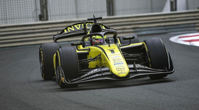 F2: Chasing the Dream